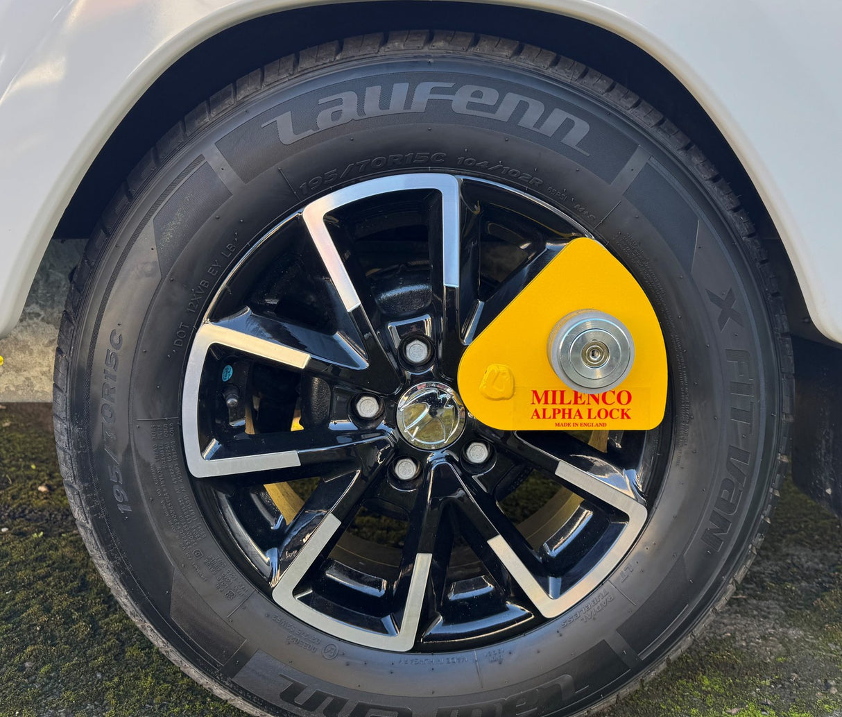 Alpha Wheel Lock Gold MILENCO