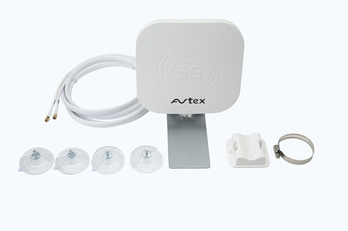 Avtex AMR104P 4G Portable Router Black AVTEX