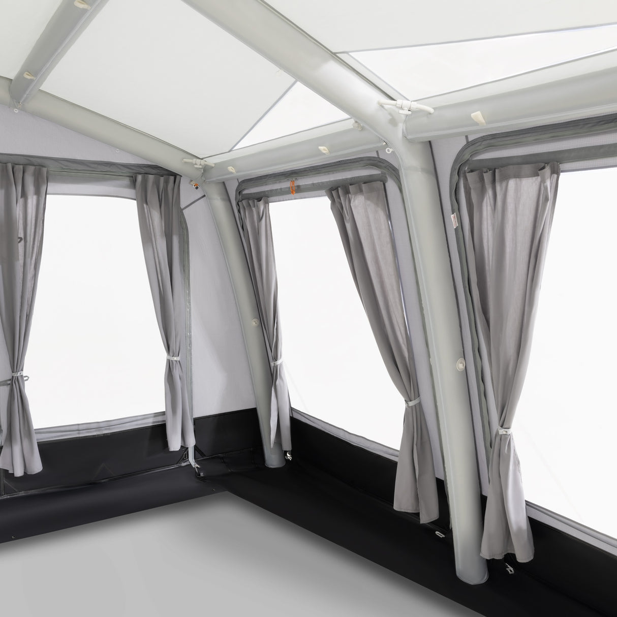 2025 Dometic Rally AIR Tour 390 S Dometic