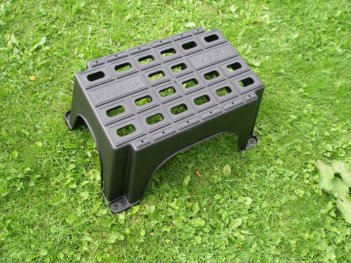 Milenco Small MGI Step Milenco