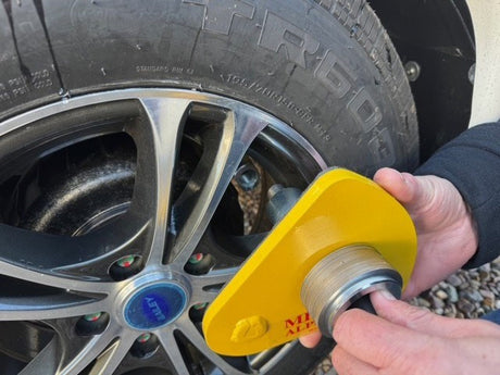 Alpha Wheel Lock Gold MILENCO