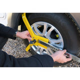 Milenco Lightweight Wheel Clamp - fits 13, 14 & 15 inch wheels Milenco
